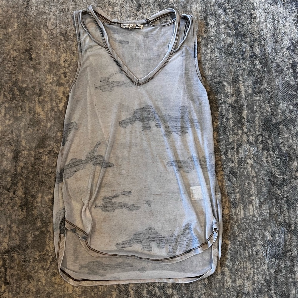 Grey camo tank